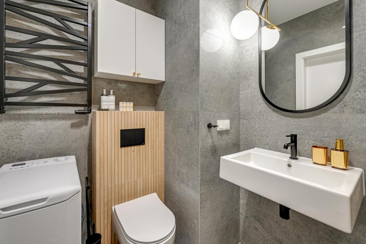 Gdynia Modern Tower & City View By Downtown Apartments Exterior photo